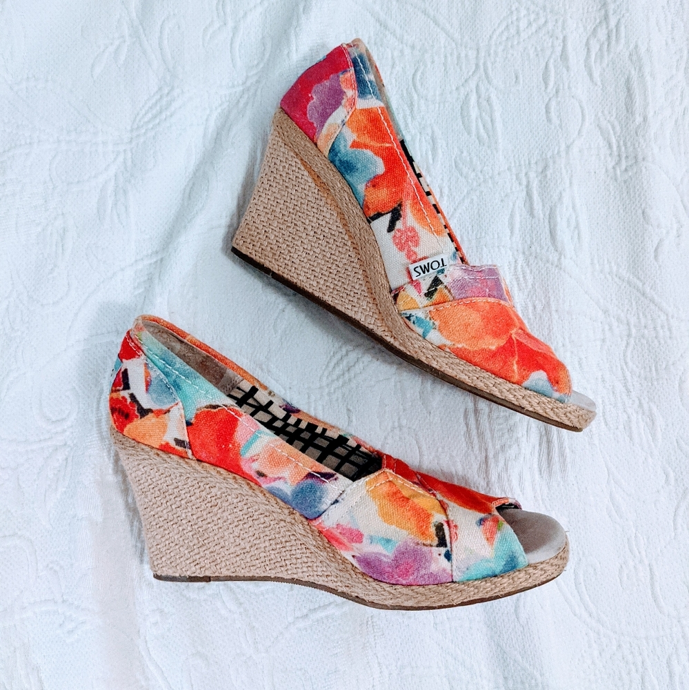 Toms Floral Espadrilles
